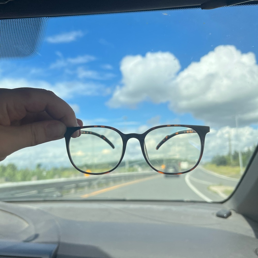 FREE ADD ON-BLUE LIGHT GLASSES NO PRESCRIPTION tortoise color